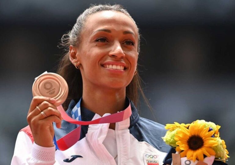 Ana Peleteiro alza bronce en la final que se bate el récord del mundo