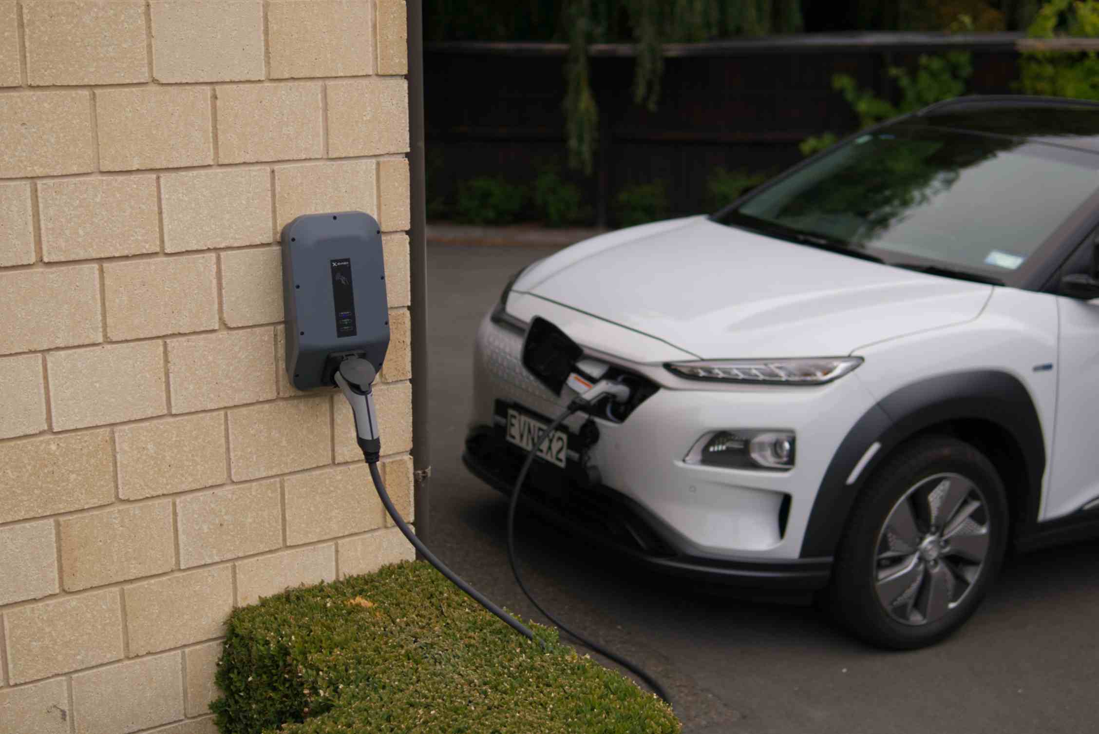 ¿Serán los coches eléctricos más baratos que los térmicos?