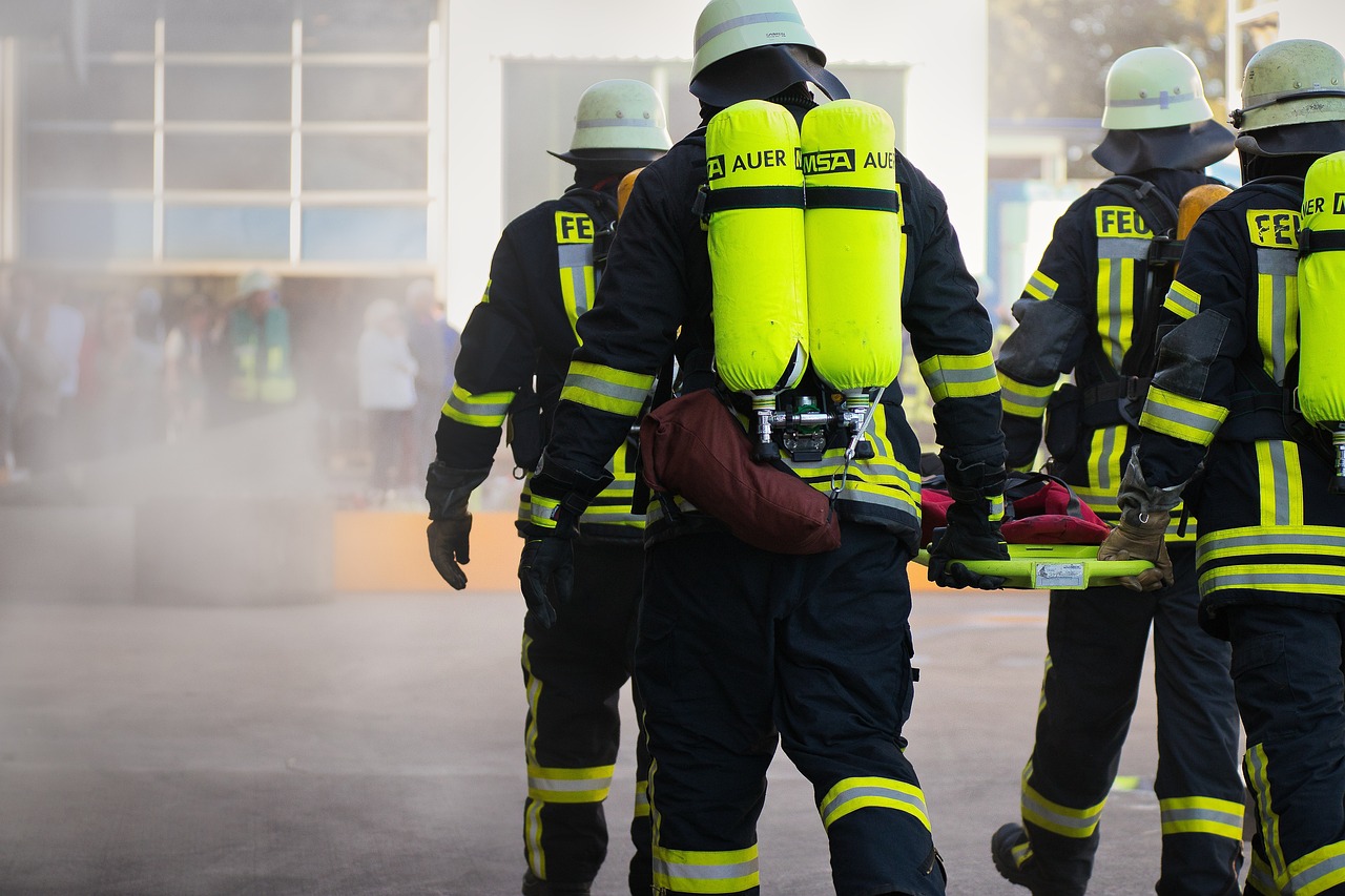 tres personas mueren en un incendio en murcia