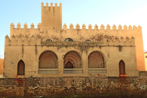 Descubre los misterios del castillo de chipiona