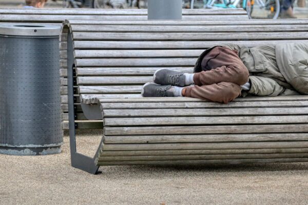 Dispositivo en Alicante para personas sin hogar