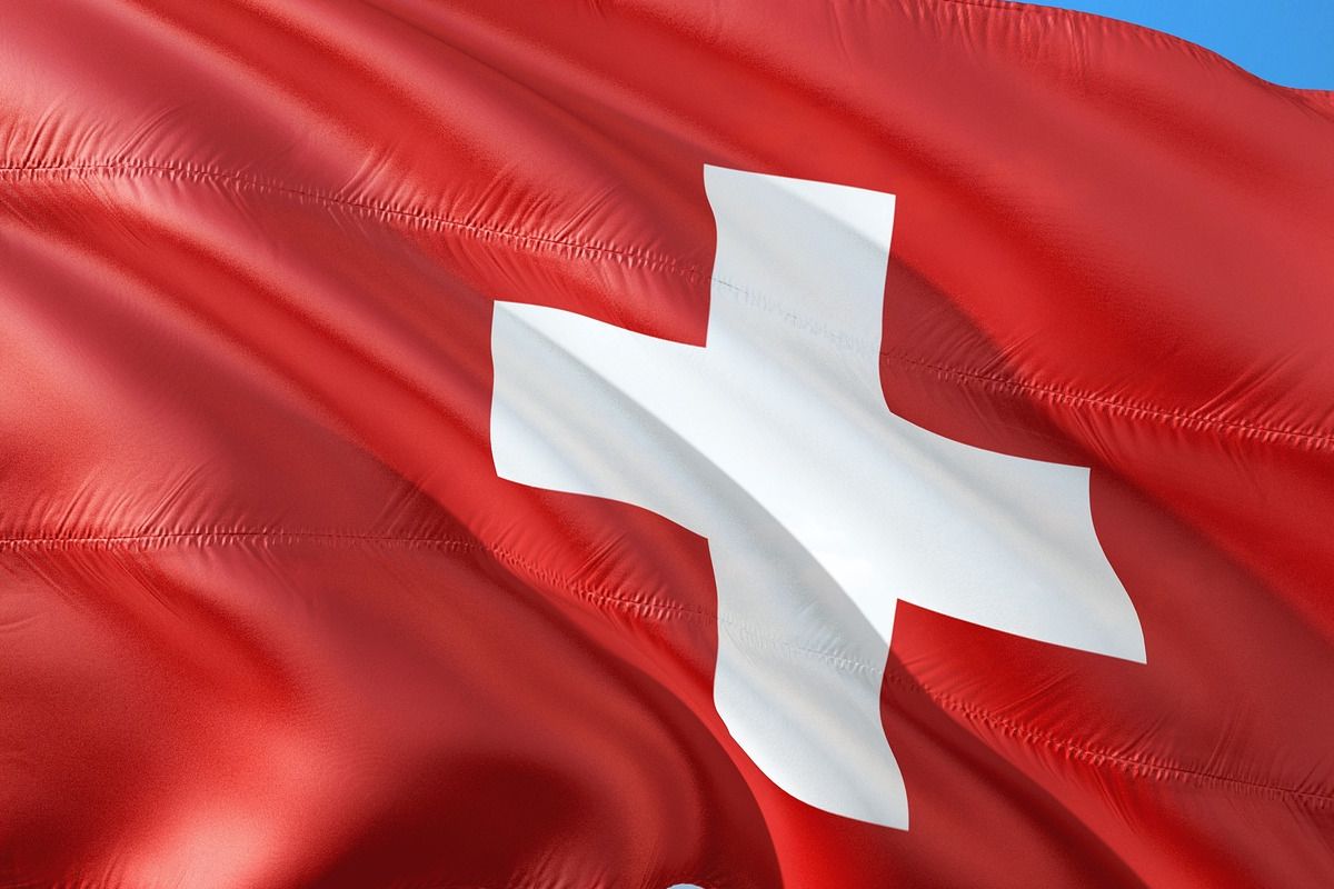 Suiza se une al escudo antimisiles europeo