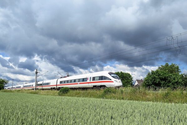 Trenes entre madrid y murcia vuelven a operar