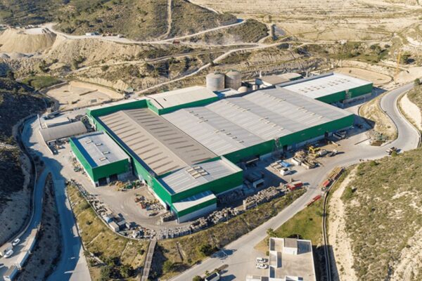 Alicante impulsa el centro de transformación de residuos de con una inversión de 2,7 millones €.