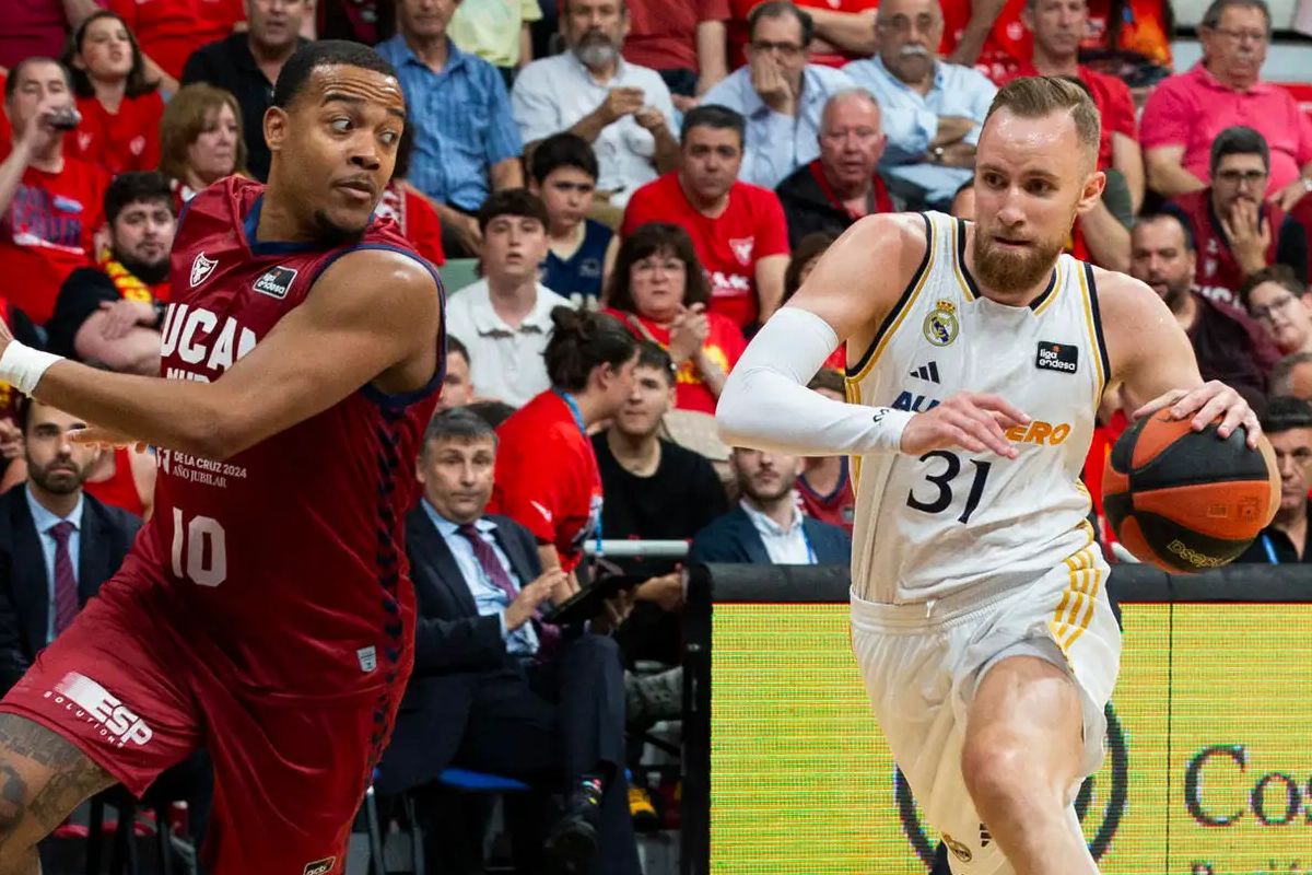 El Madrid arrasa en partido contra Murcia con una victoria contundente