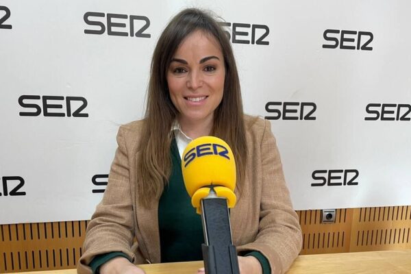 Rebeca Pérez, la política que está dando de que hablar en Murcia